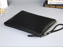 Load image into Gallery viewer, PU Leather Knitting Design Clutch